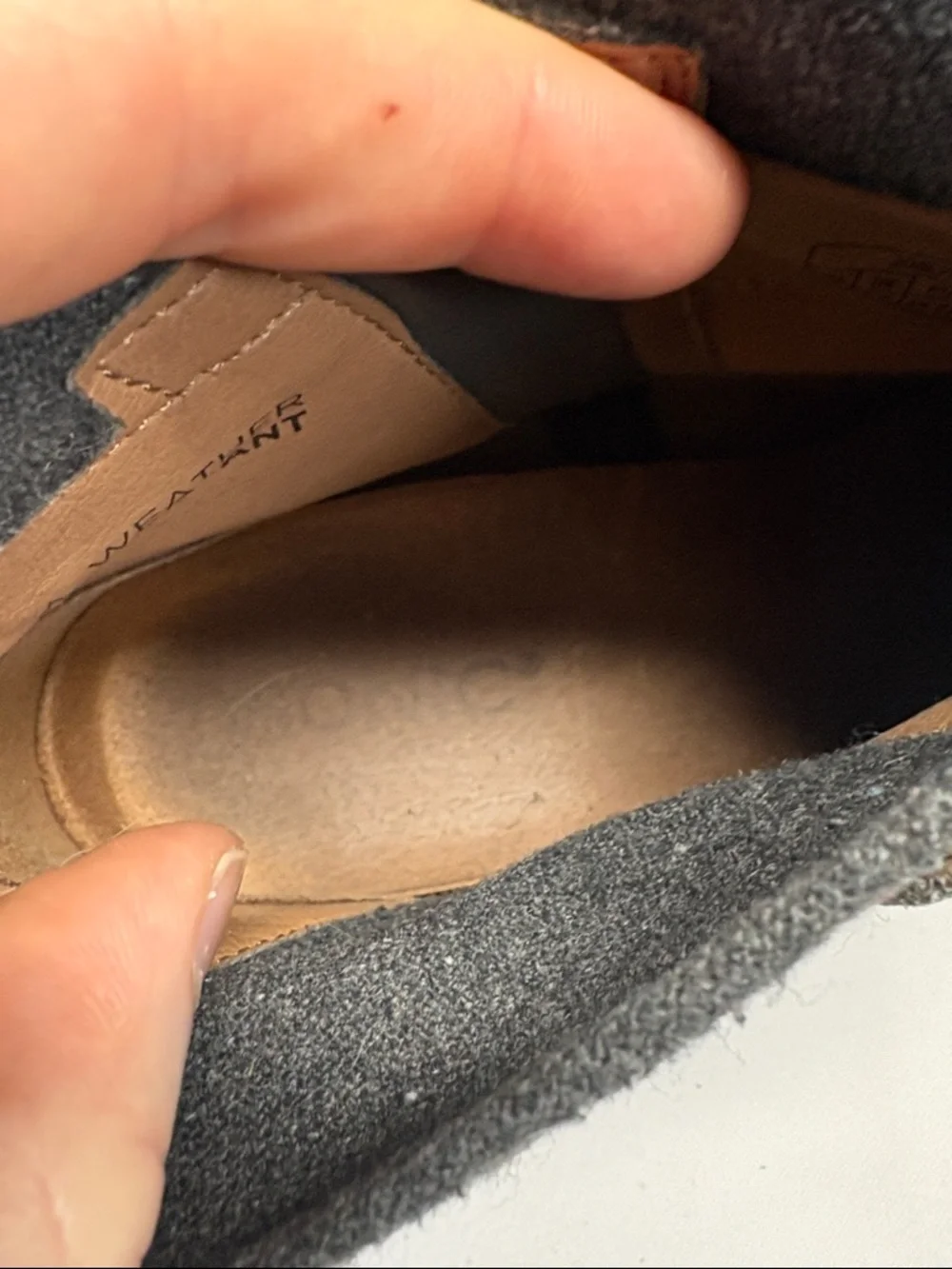 Vionic Taupe Weather Resistant Leather Ankle Booties with Felt Collar 7.5